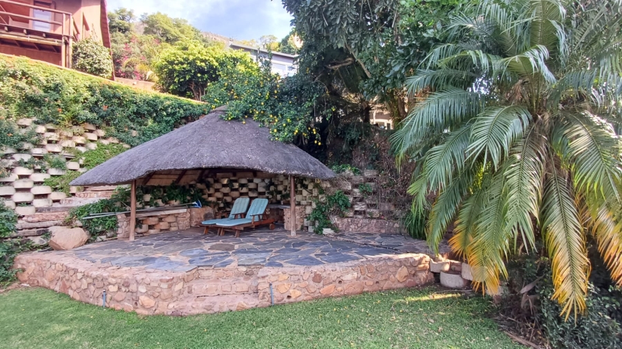 4 Bedroom Property for Sale in Kosmos North West